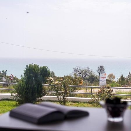 El Mare Seaside Retreats - Bespoke Luxury Getaways Villa Limenaria  Bagian luar foto