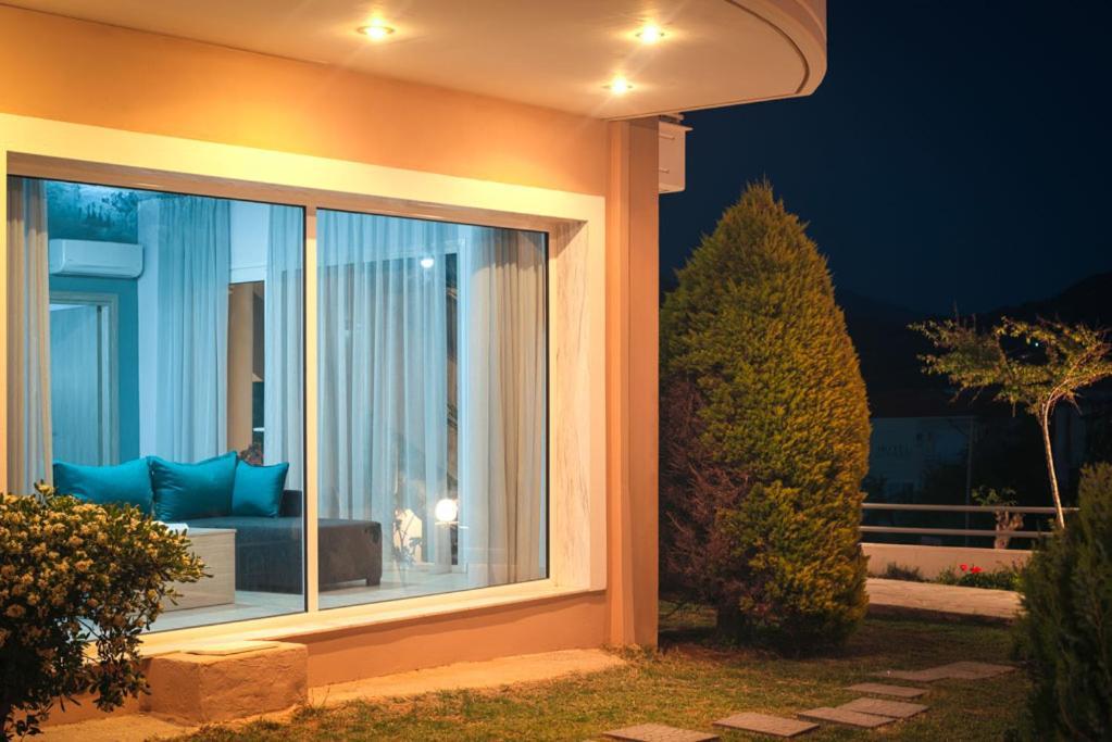 El Mare Seaside Retreats - Bespoke Luxury Getaways Villa Limenaria  Bagian luar foto